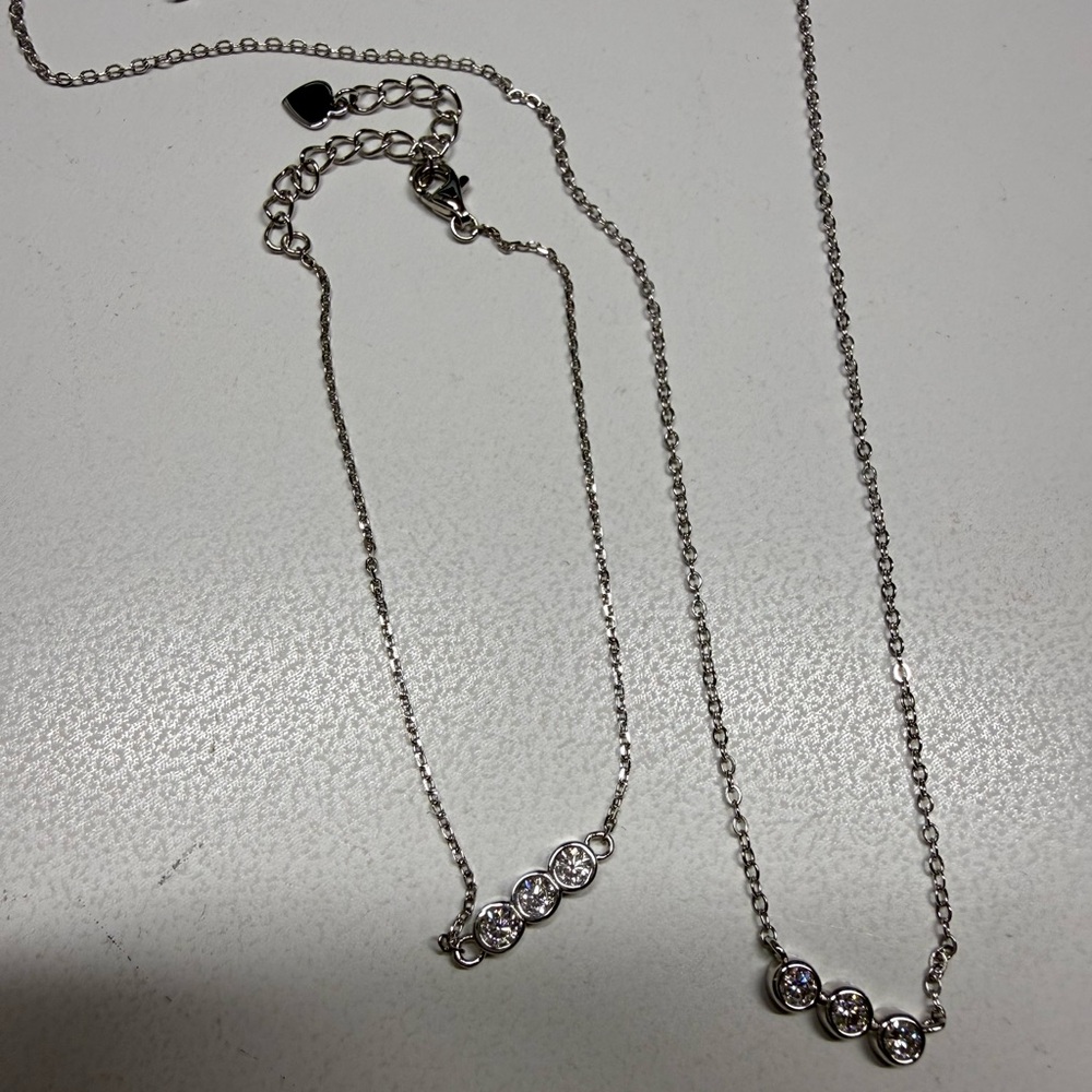 Elegant Silver Moissanite  Necklace and Bracelet Set